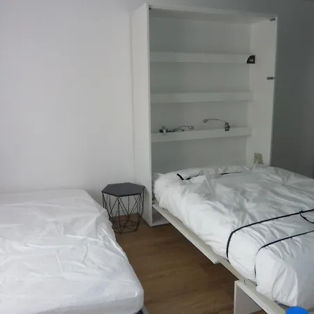 Bord De En Franceville شقة *