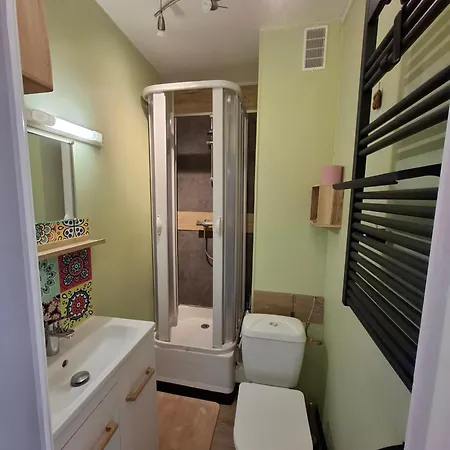 Bord De En Résidence Franceville