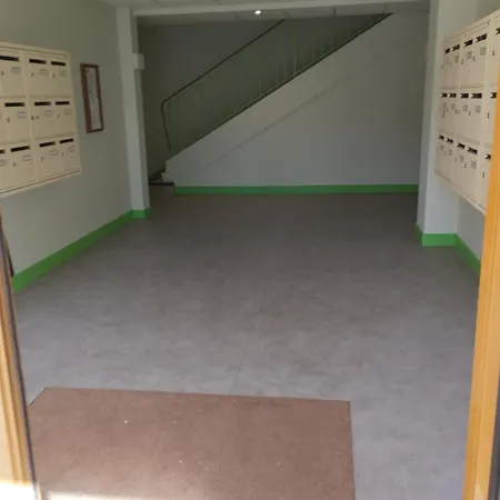 Bord De En Franceville